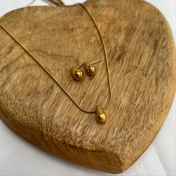 Gold Small teardrop waterproof earrings and necklace from MisGraceful