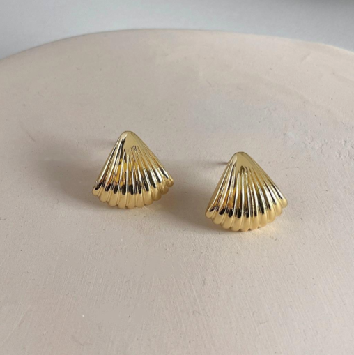 Gold Seashell Stud Earrings from Last True Angel